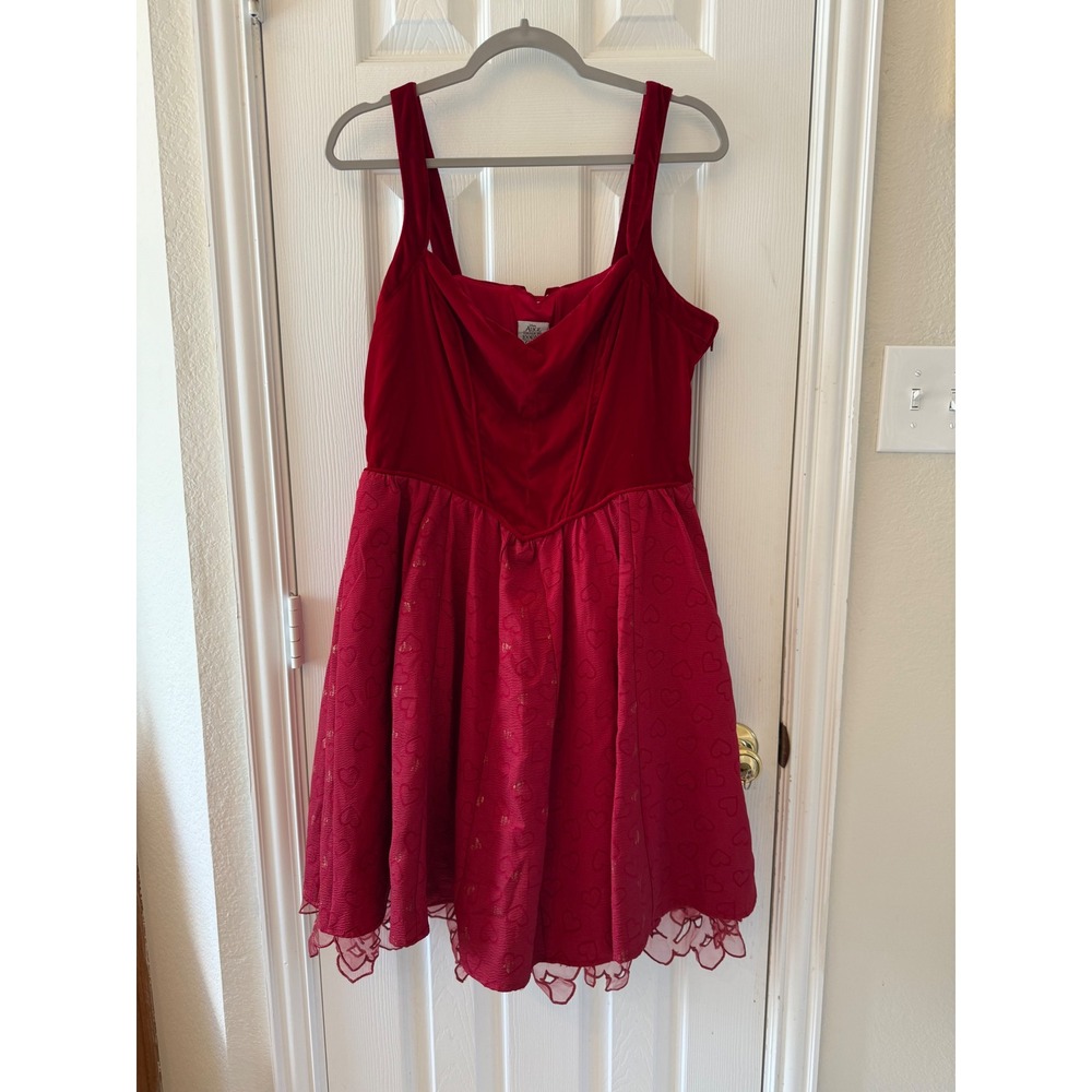 Disney Alice Through the Looking Glass Red Queen Dress‎ Velvet 2X Hot Topic